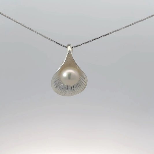 Natural Moti (Pearl) Pendant in Pure Silver – Certified Moon Gemstone for Peace & Emotional Balance