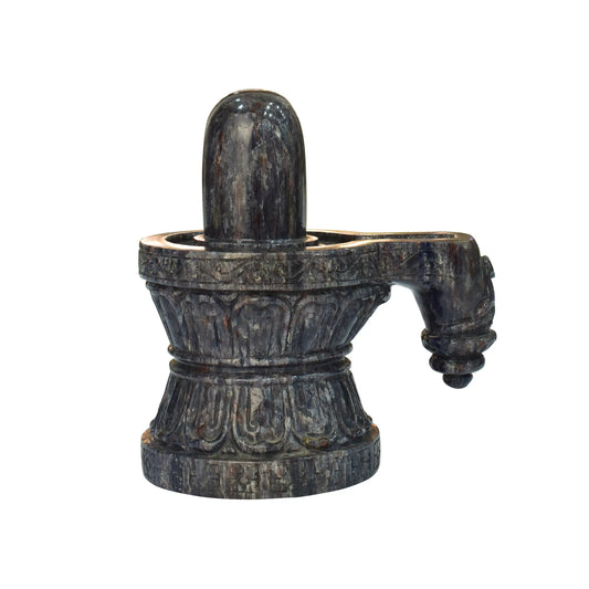 Ruby Shivling Figure – Divine Radiance in Natural Ruby Stone 1.020 kg