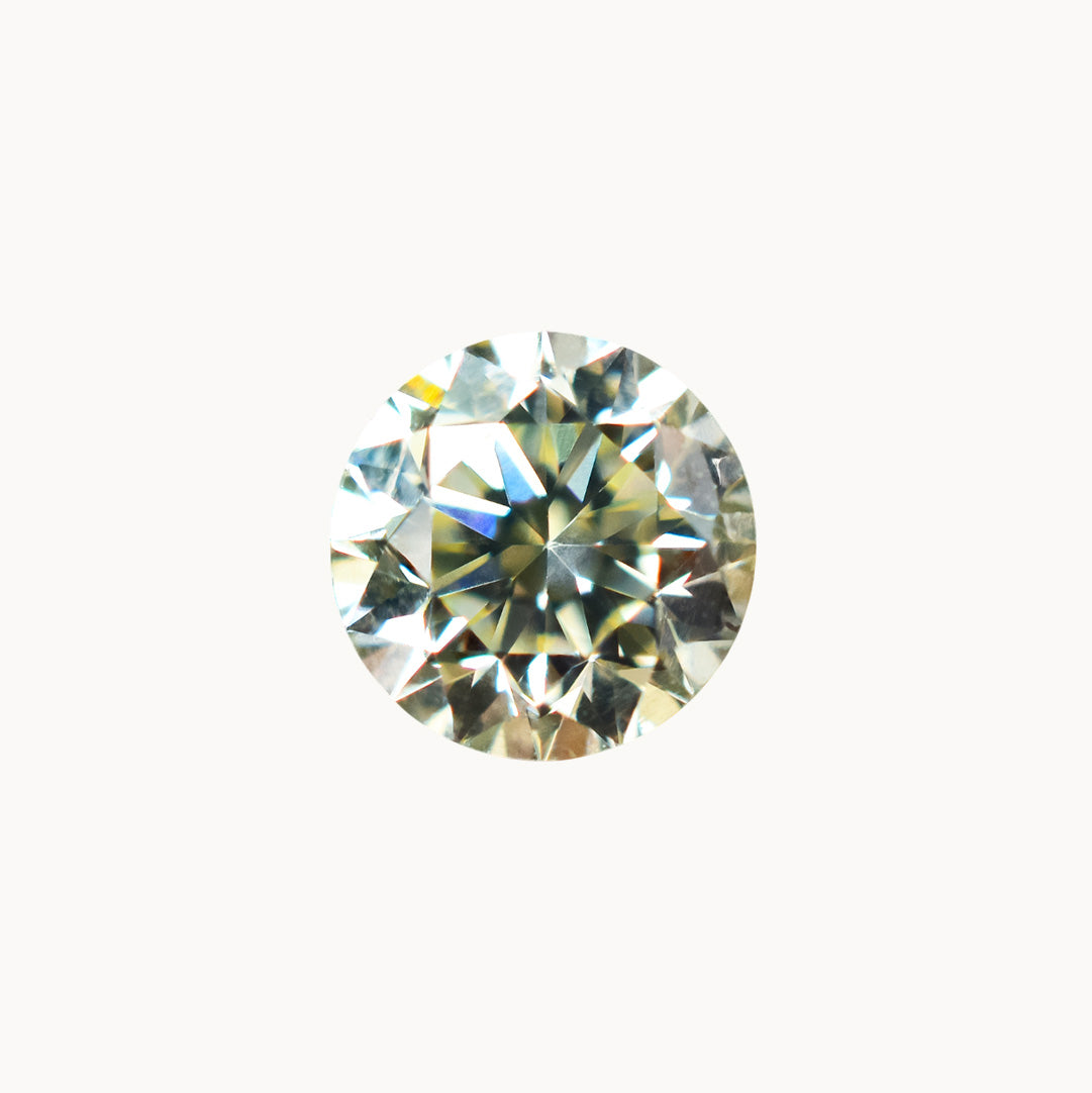 Natural Diamond – Timeless Beauty, Naturally Yours 0.31 CT