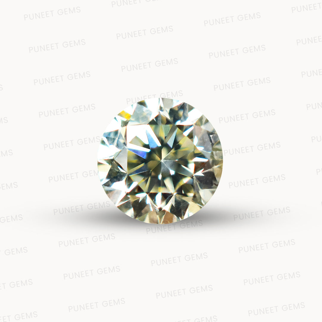 Natural Diamond – Timeless Beauty, Naturally Yours 0.31 CT