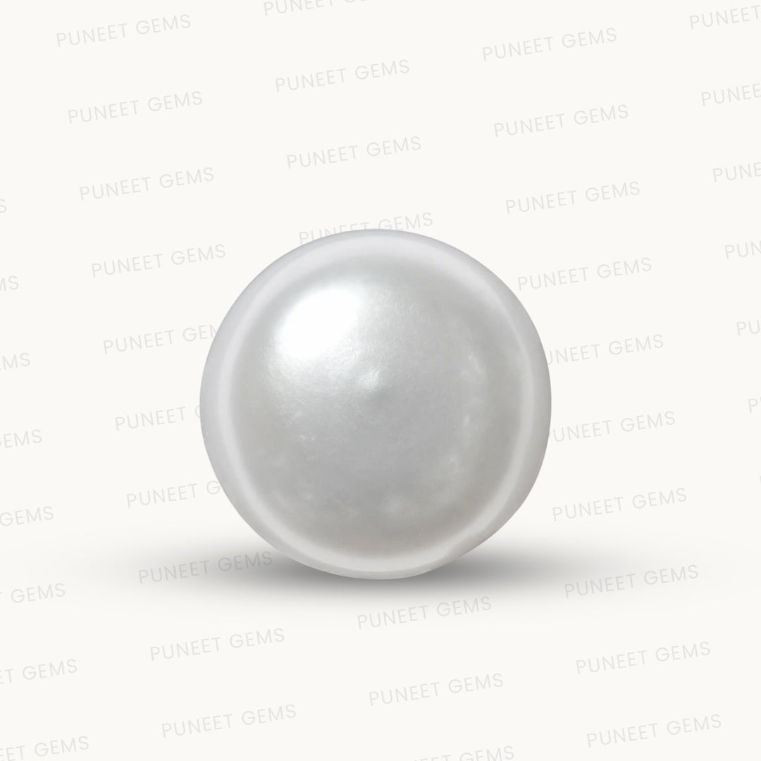 Japanese Pearls – Timeless Beauty from the Sea of Japan 4.84 CT