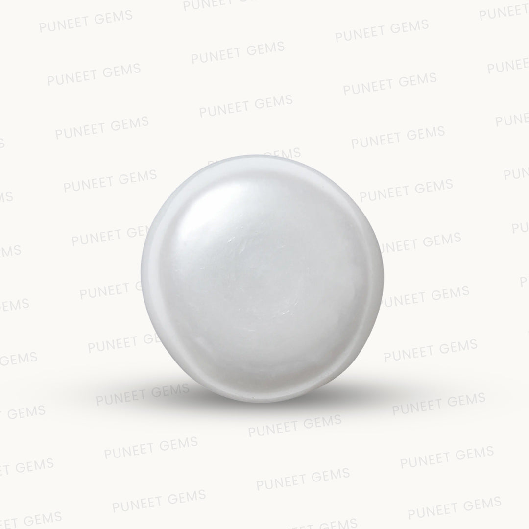 Japanese Pearls – Timeless Beauty from the Sea of Japan 5.06 CT