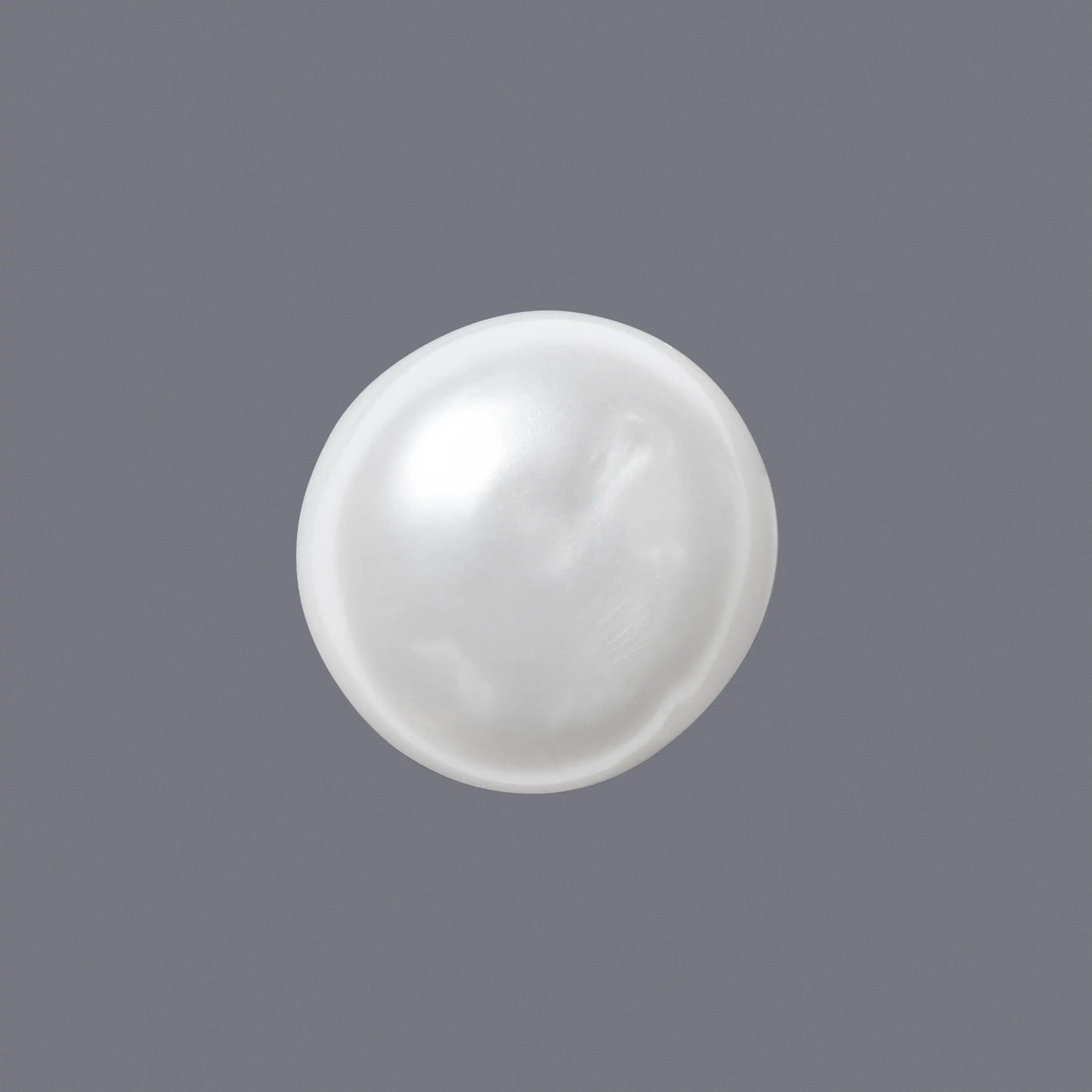 Japanese Pearls – Timeless Beauty from the Sea of Japan 5.06 CT