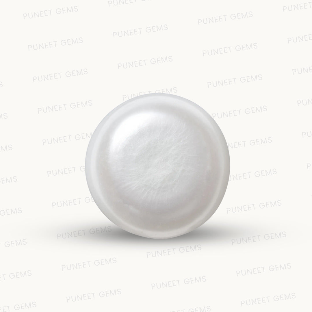 Japanese Pearls – Timeless Beauty from the Sea of Japan 5.19 CT