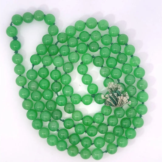 Green Z Plain Mala – 108 Beads for Balance & Healing