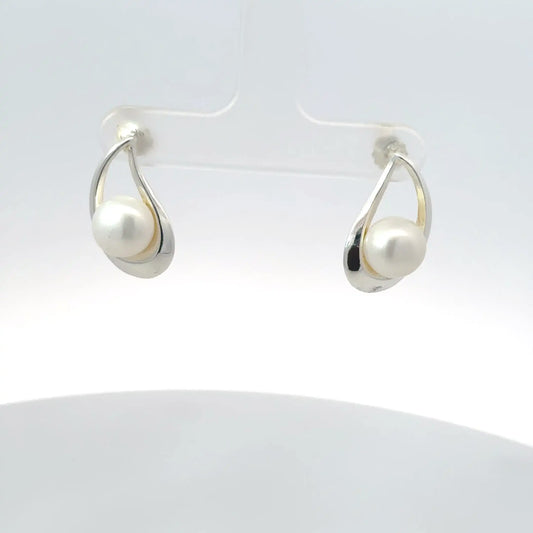 Elegant Silver Moti Tops (Pearl Stud Earrings) – 925 Sterling Silver | Timeless & Minimalist Jewelry