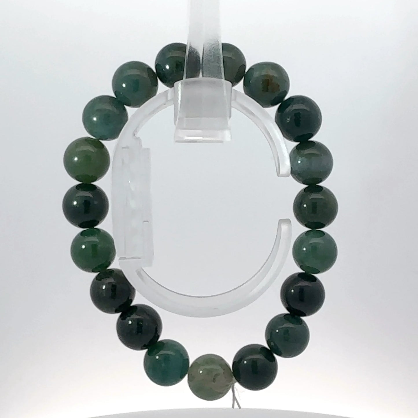 Natural Green Jade Bracelet – Harmony, Prosperity & Timeless Elegance