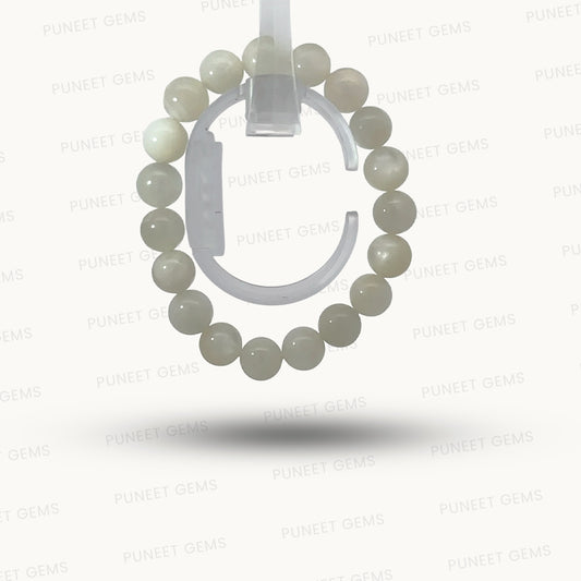 Natural Moonstone Bracelet – Intuition, Feminine Energy & Emotional Balance