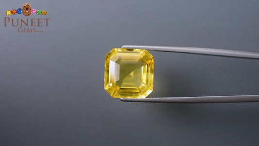 Natural Yellow Sapphire (Pukhraj) 17.61 Ct – Premium Gemstone