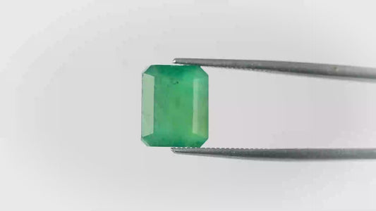 Natural Emerald (Panna) – Wisdom, Prosperity & Planet Mercury’s Blessing 5.68 CT