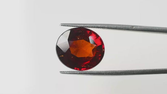Siloni Gomed Gemstone – Natural Hessonite for Rahu Protection & Success 12.92 CT