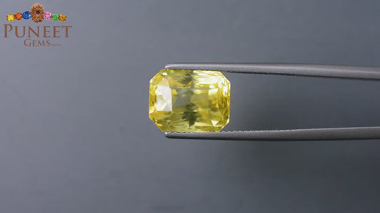Natural Yellow Sapphire (Pukhraj) 11.33 CT - Certified