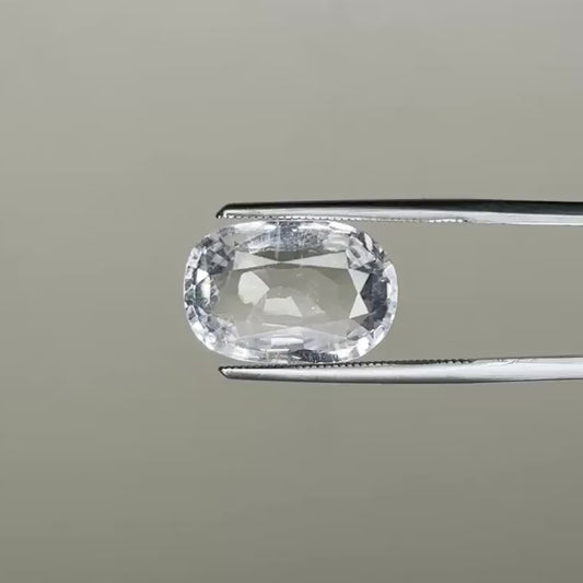 Natural White Topaz 11.62 Ct - Certified Gemstone