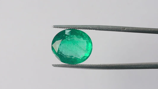Natural Emerald (Panna) – Wisdom, Prosperity & Planet Mercury’s Blessing 6.09 CT