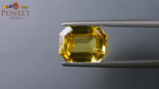 Natural Yellow Sapphire (Pukhraj) 5.01 CT - Certified